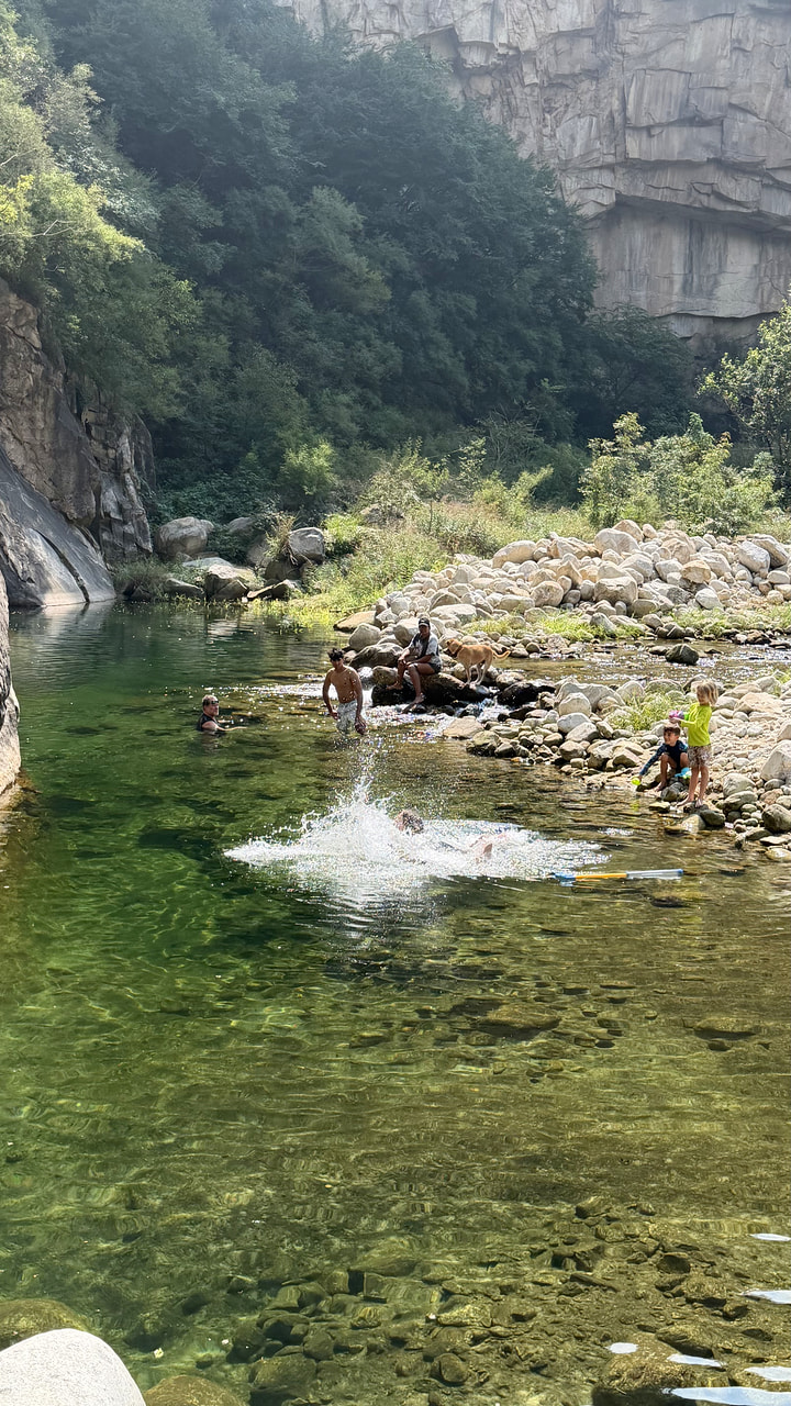 Yunmeng Gorge swim and explore, 2026/09/06—photo #12