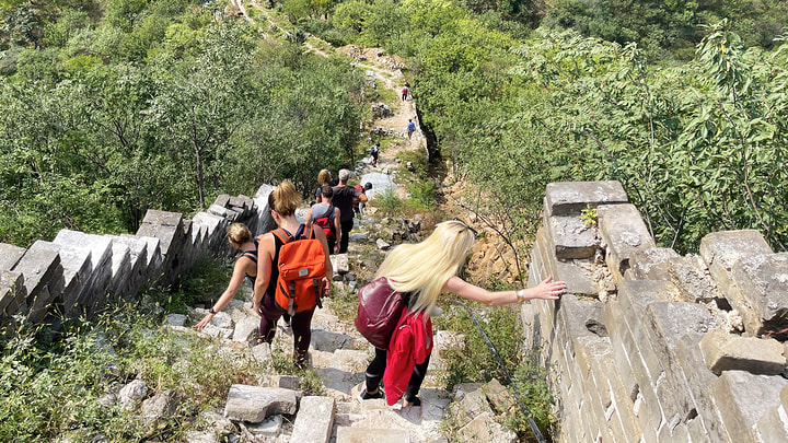 Hiking down a rough section of Great Wall at Longquanyu