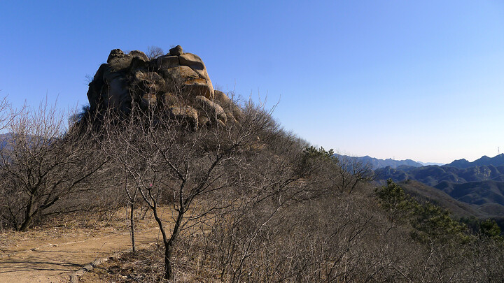 Pig’s Head Peak (740m), the highest point on the hike